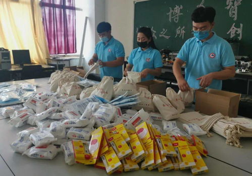 讓愛傳遞 機電系為學子發(fā)放愛心防疫健康包