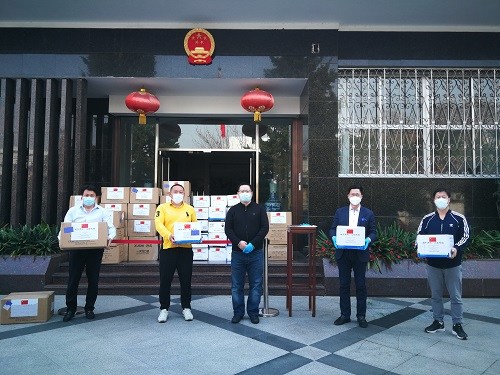 駐阿根廷使館發布關于發放防疫“健康包”通知 助力同胞平安度過疫情